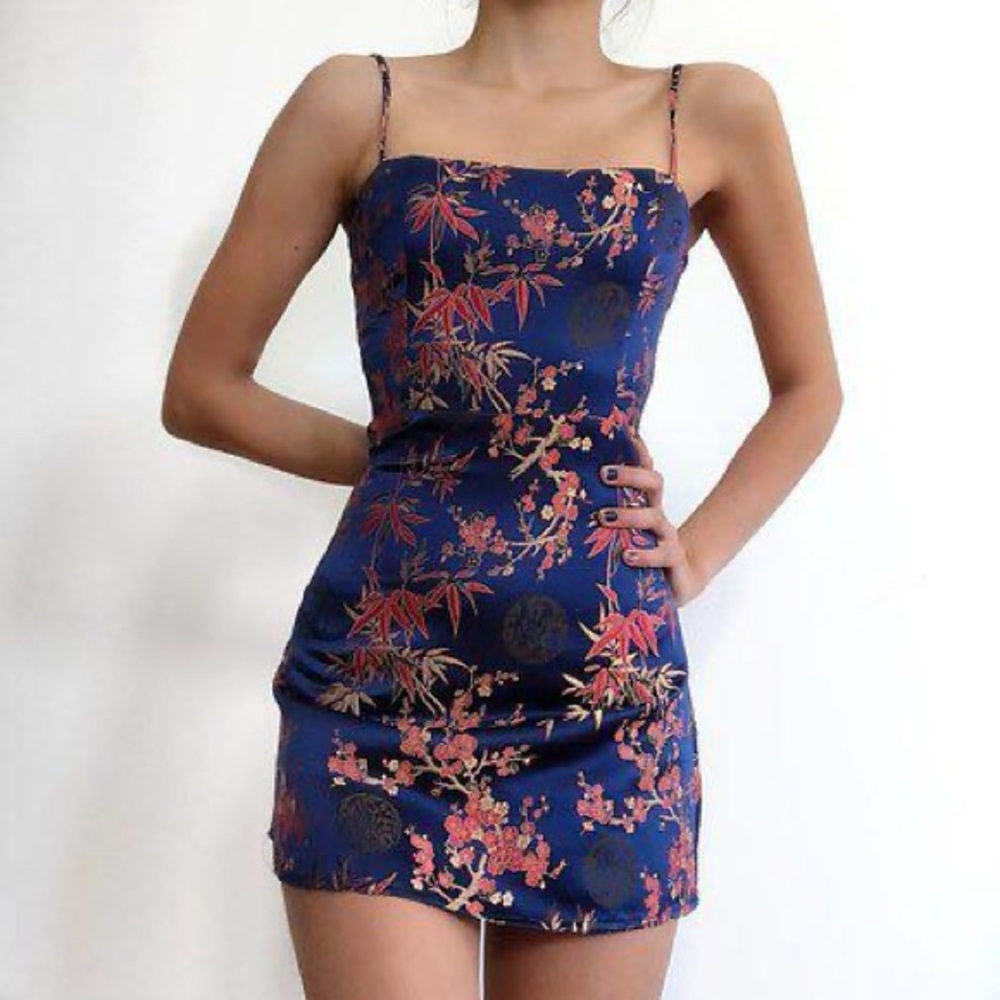 Realisation Par The Emilie Dress In Shanghai Nights XS